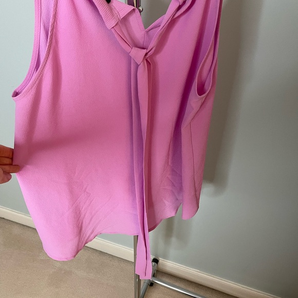 Gibsonlook size small tie neck blouse - Picture 2 of 5